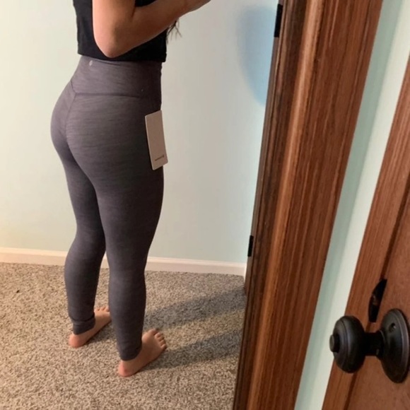 New lululemon align leggings - Picture 5 of 10